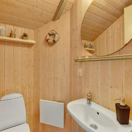 Durita - 600m To The Fjord By Interhome Feriehus *